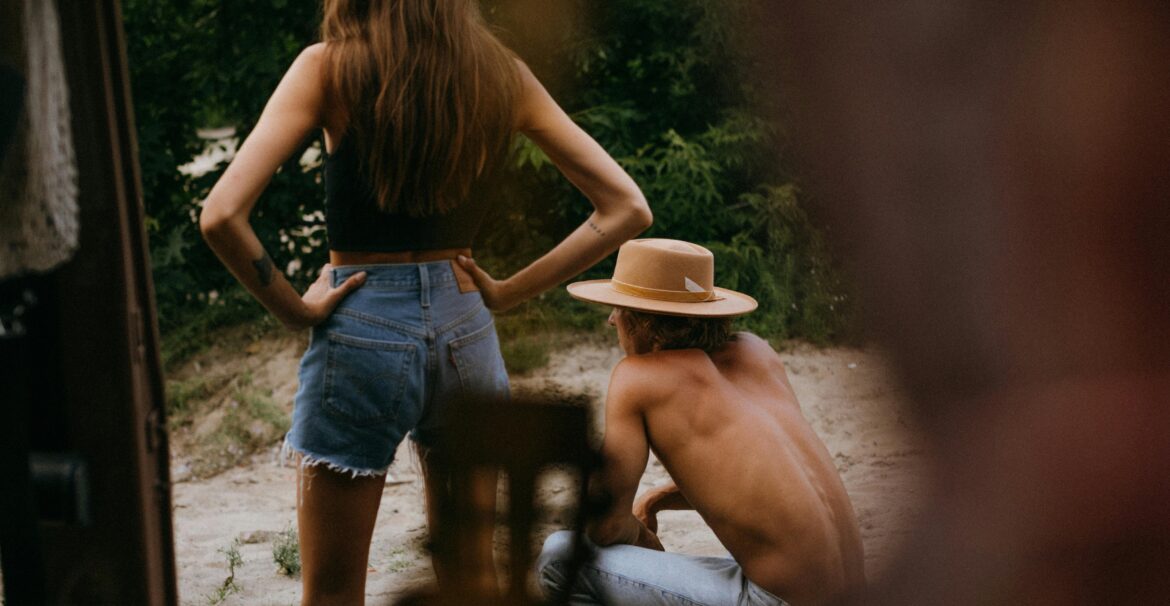 Zdjęcie do artykułu: Moda plażowa 2025 – stroje kąpielowe, które podkreślą figurę