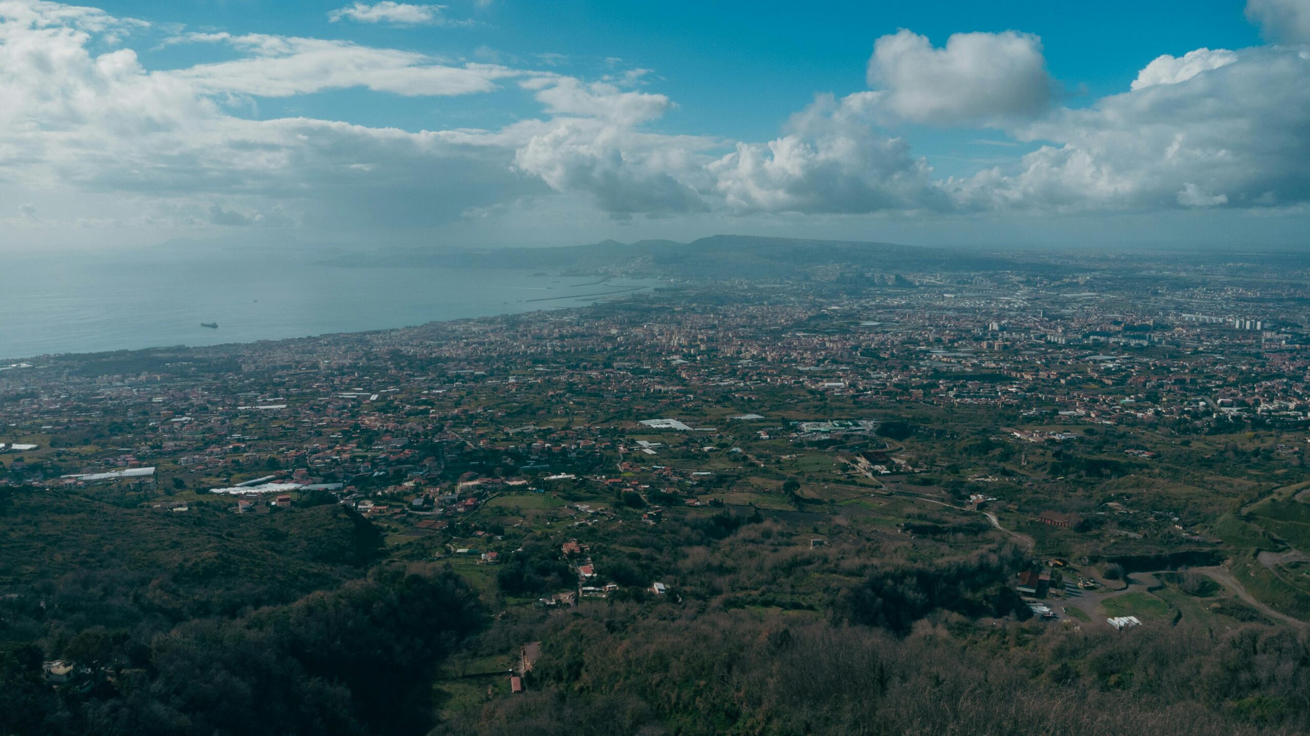 Zdjęcie do artykułu: Fotografia lotnicza dronem – jak robić spektakularne ujęcia krajobrazu