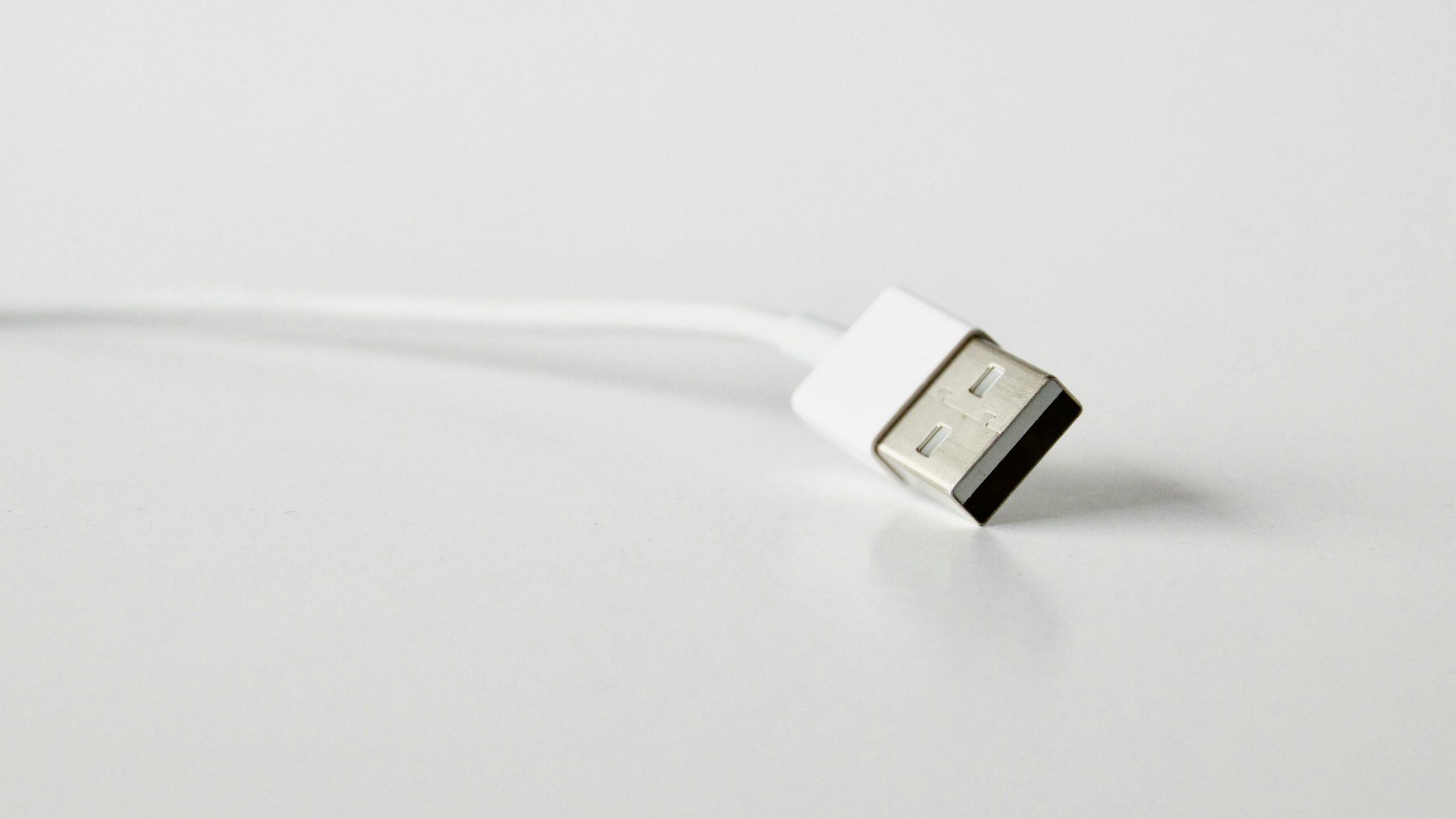 Zdjęcie do artykułu: Złącza USB – różnice między USB 3.0, 3.1, 3.2 i USB-C